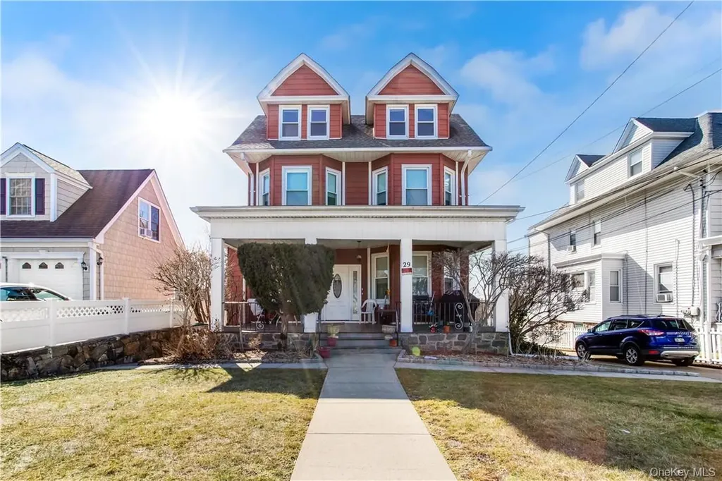29 Neptune Avenue New Rochelle NY 10805