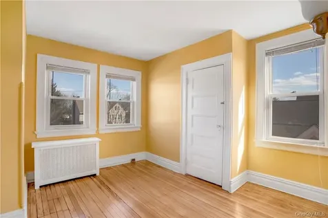 29 Neptune Avenue New Rochelle NY 10805