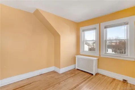 29 Neptune Avenue New Rochelle NY 10805