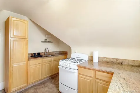 29 Neptune Avenue New Rochelle NY 10805