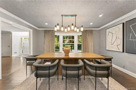 12 Kolbert Drive Scarsdale NY 10583