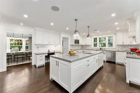 12 Kolbert Drive Scarsdale NY 10583