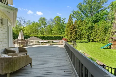 12 Kolbert Drive Scarsdale NY 10583