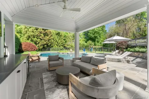 12 Kolbert Drive Scarsdale NY 10583