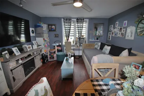 20 Burbank Street Yonkers NY 10710