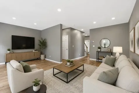 83 Kings Highway New Rochelle NY 10801