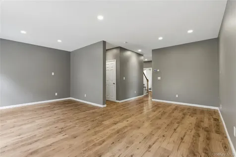 83 Kings Highway New Rochelle NY 10801
