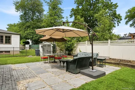 857 Webster Avenue New Rochelle NY 10804
