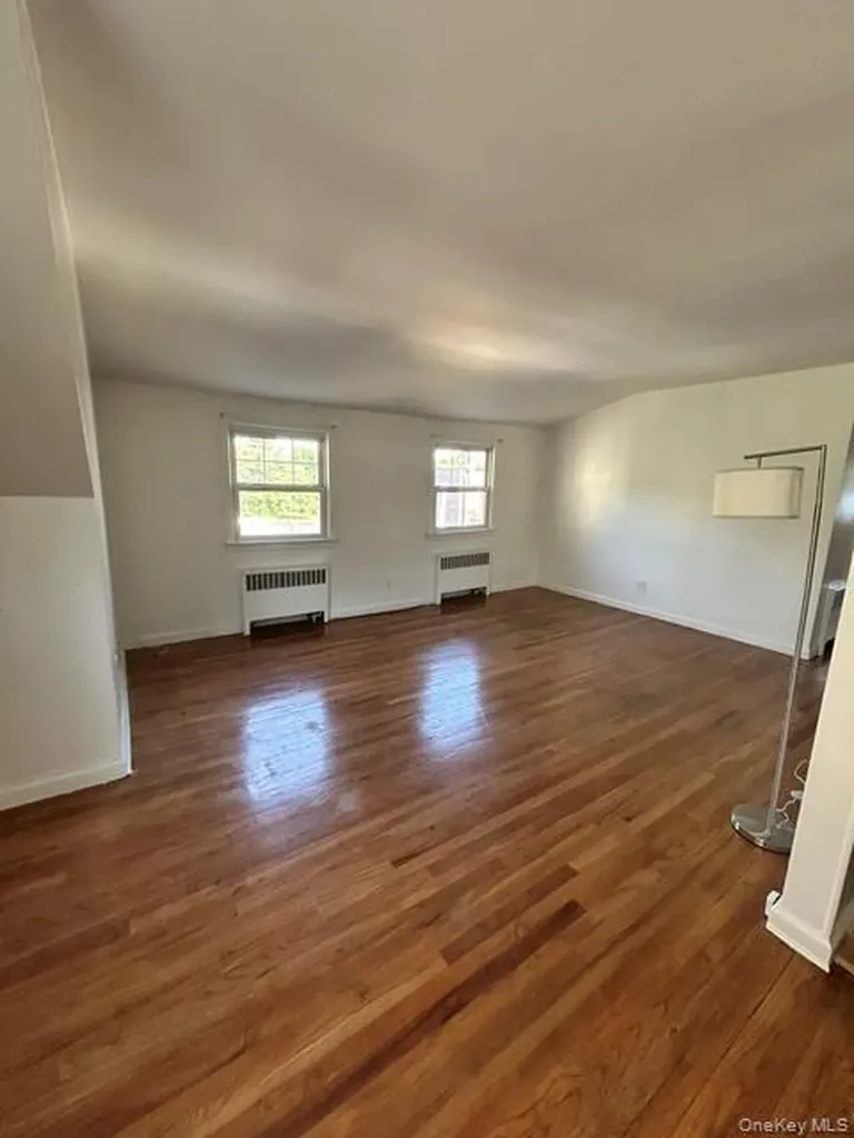 200 Crescent Place Yonkers NY 10704