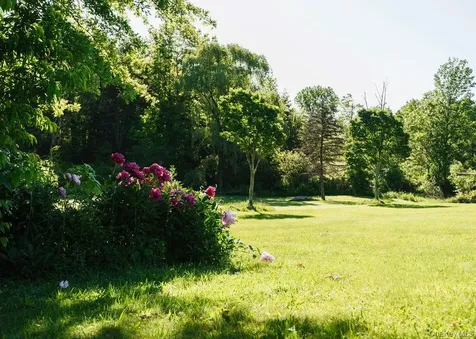 652 Albany Post Road New Paltz NY 12561