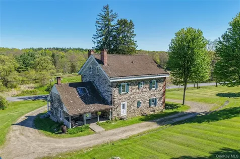 652 Albany Post Road New Paltz NY 12561