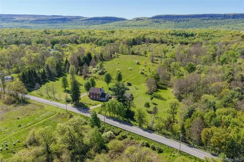 652 Albany Post Road New Paltz NY 12561