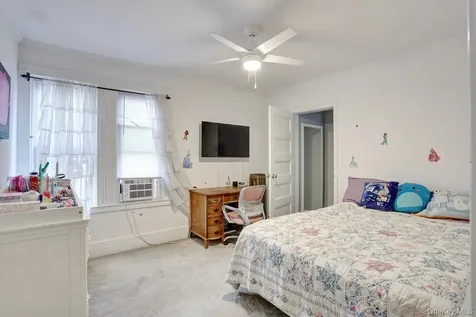 73 E Maple Avenue Suffern NY 10901
