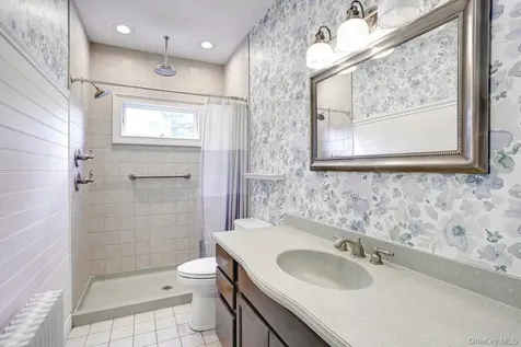 73 E Maple Avenue Suffern NY 10901