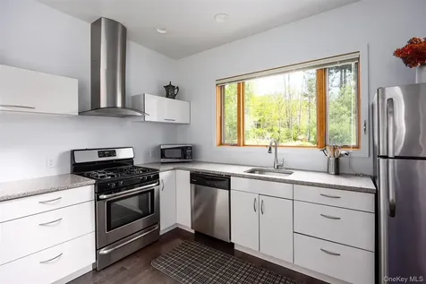 2465 Glasco Turnpike Woodstock NY 12498