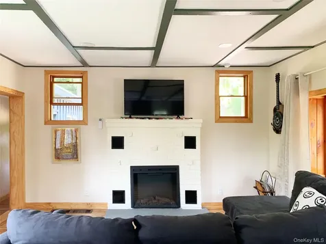 2465 Glasco Turnpike Woodstock NY 12498