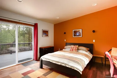 2465 Glasco Turnpike Woodstock NY 12498