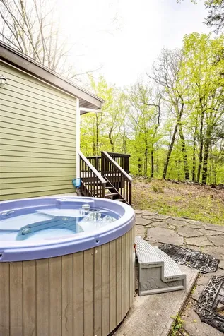2465 Glasco Turnpike Woodstock NY 12498