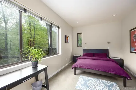 2465 Glasco Turnpike Woodstock NY 12498