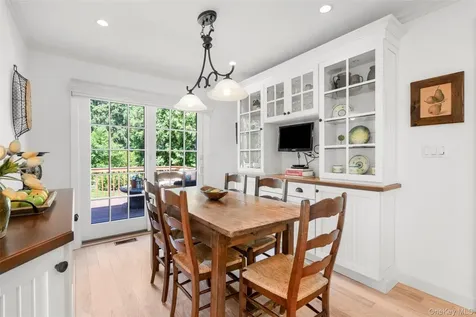 12 Cambridge Court Larchmont NY 10538