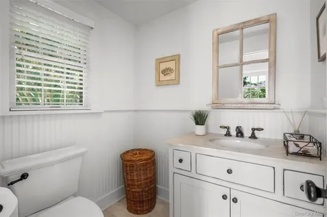 12 Cambridge Court Larchmont NY 10538