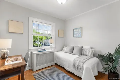12 Cambridge Court Larchmont NY 10538