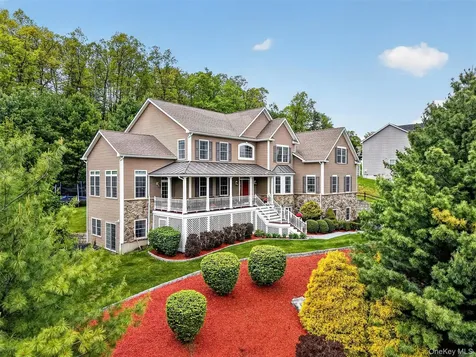 219 Country Club Road Hopewell Junction NY 12533