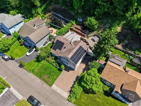 29 Montrose Road Yonkers NY 10710