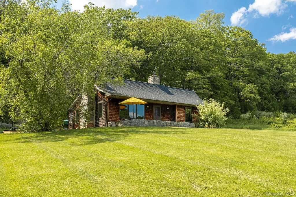 3881 Route 44 Millbrook NY 12545
