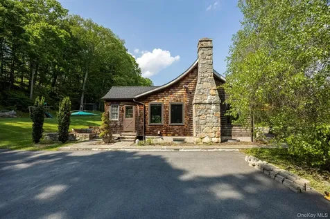 3881 Route 44 Millbrook NY 12545
