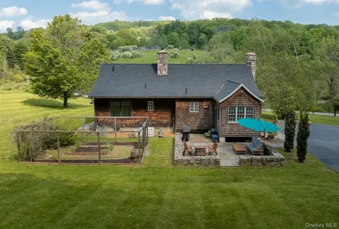 3881 Route 44 Millbrook NY 12545