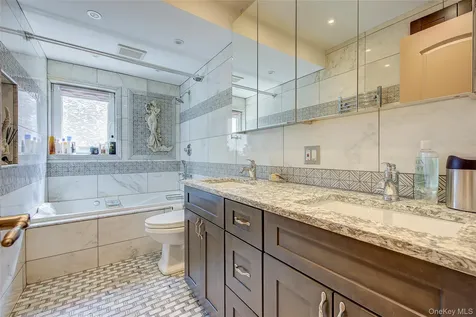80-49 89th Avenue Woodhaven NY 11421