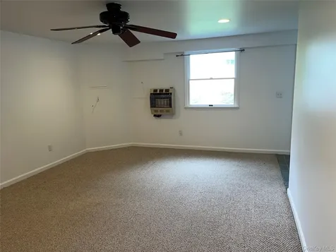 143 Pineview Avenue Bardonia NY 10954