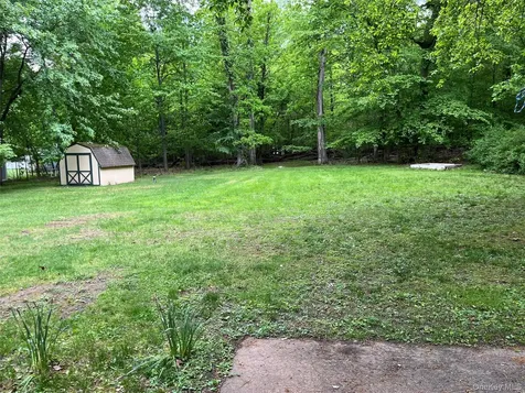 143 Pineview Avenue Bardonia NY 10954