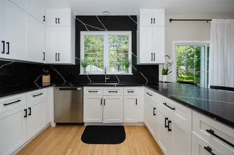 319 Honness Road Fishkill NY 12524