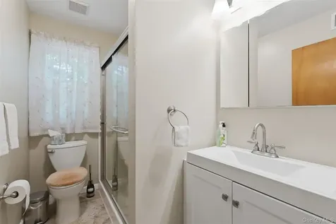 2 Mallard Drive West Nyack NY 10994