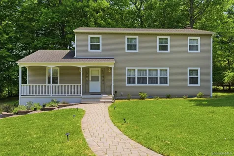 2 Mallard Drive West Nyack NY 10994