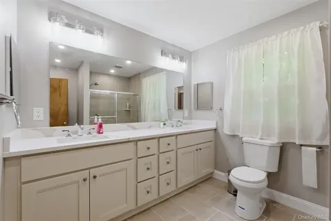 2 Mallard Drive West Nyack NY 10994