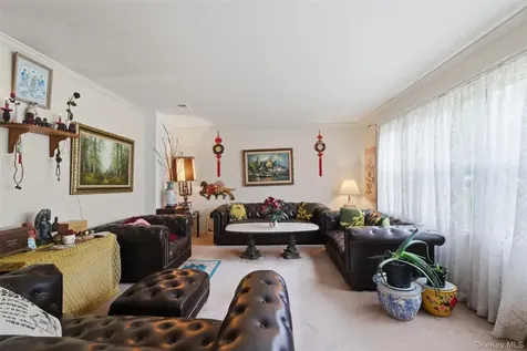 2 Mallard Drive West Nyack NY 10994