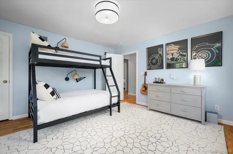 1 Elm Avenue Larchmont NY 10538