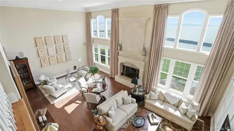 40 Pembroke Drive Glen Cove NY 11542