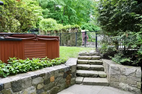 7 David Road Somers NY 10589