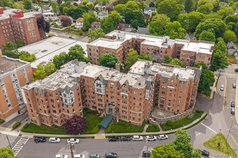 10 Nosband Avenue White Plains NY 10605