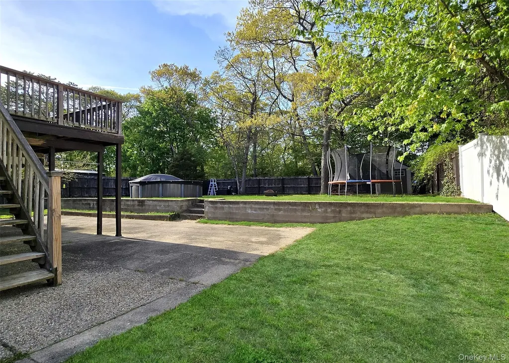 529 Hawkins Road Selden NY 11784