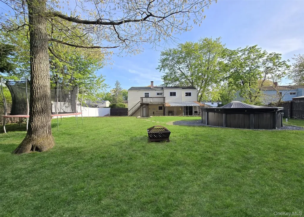 529 Hawkins Road Selden NY 11784
