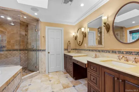32 Country Road Mamaroneck NY 10543
