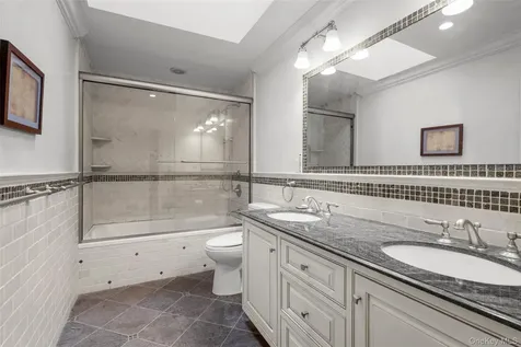 32 Country Road Mamaroneck NY 10543