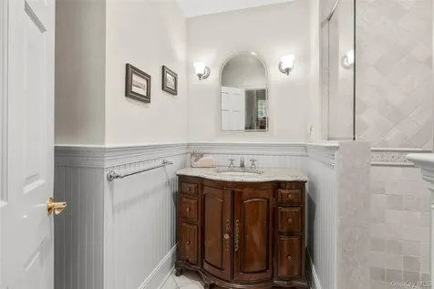 32 Country Road Mamaroneck NY 10543