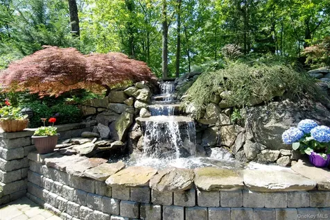 32 Country Road Mamaroneck NY 10543