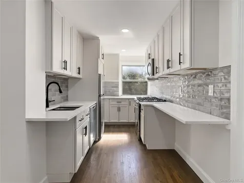37 New Avenue Yonkers NY 10704